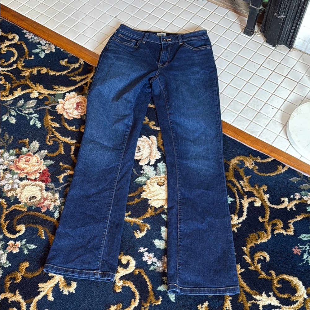 L.L. Bean Classic Fit Jeans -size 4M (tall)- good shape- worn‎ about 5 times